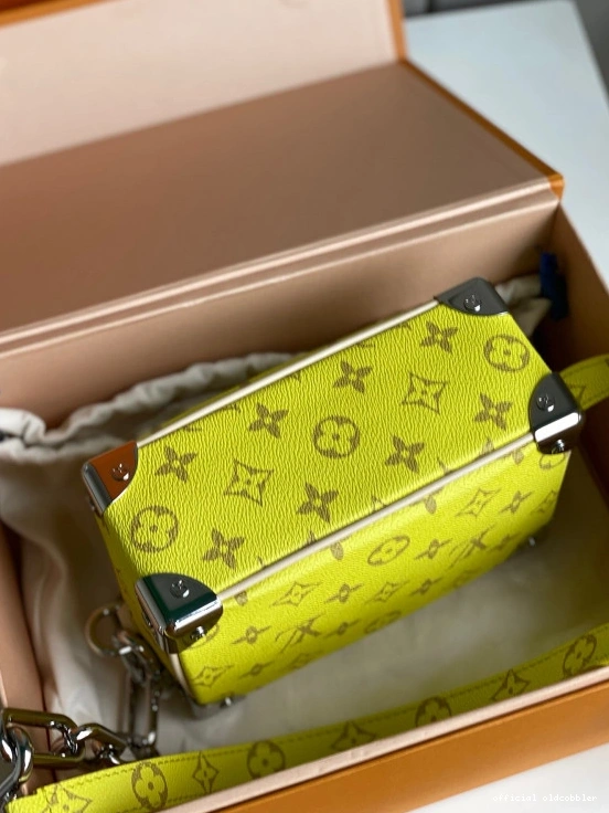 Official oldcobbler LOUIS VUITTON SOFT TRUNK 0802